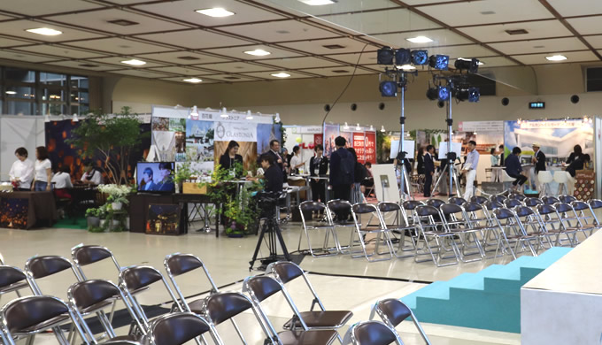 ブラフェスイベントホール1